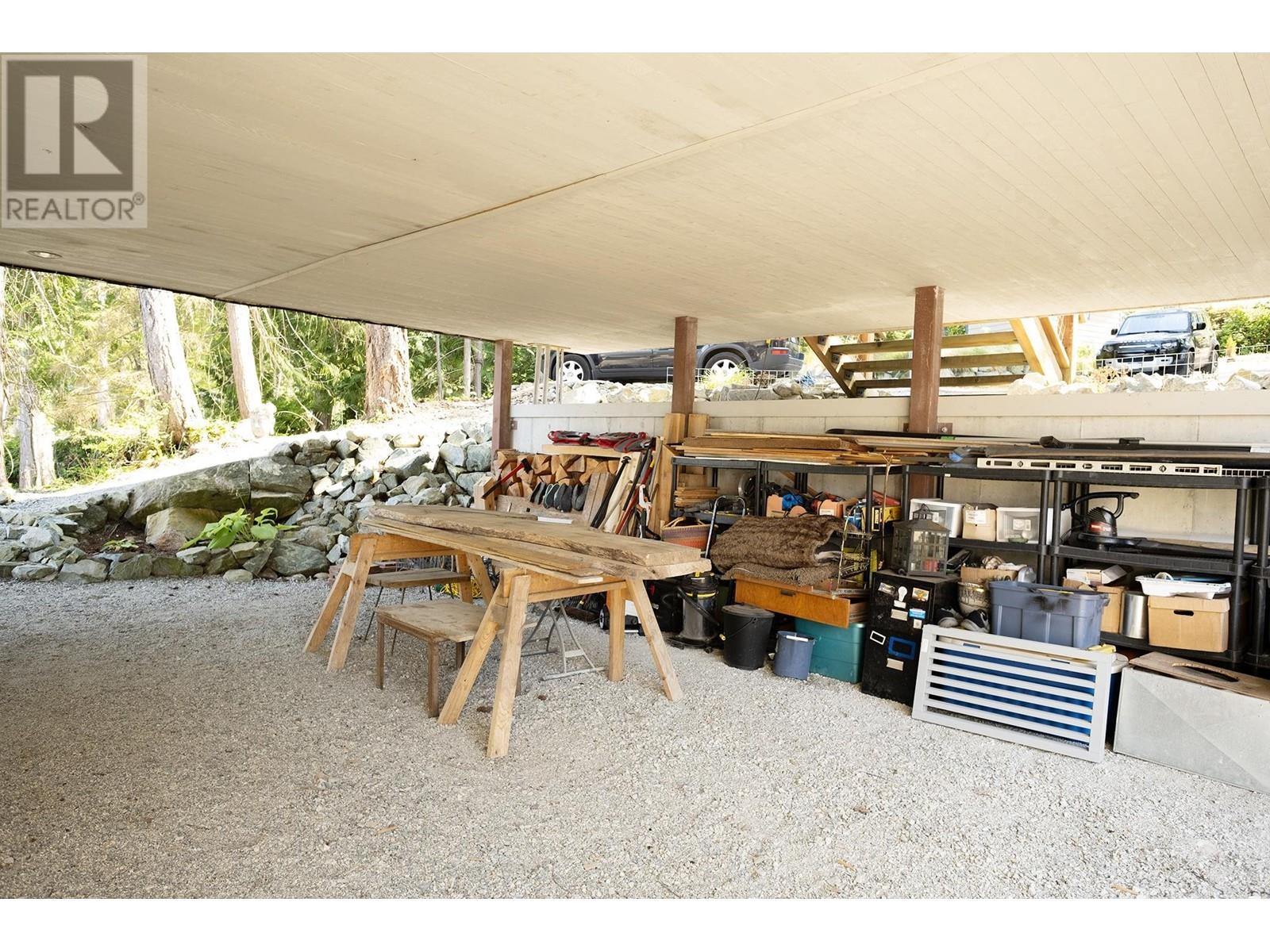 5435 JERVIS INLET ROAD, Egmont