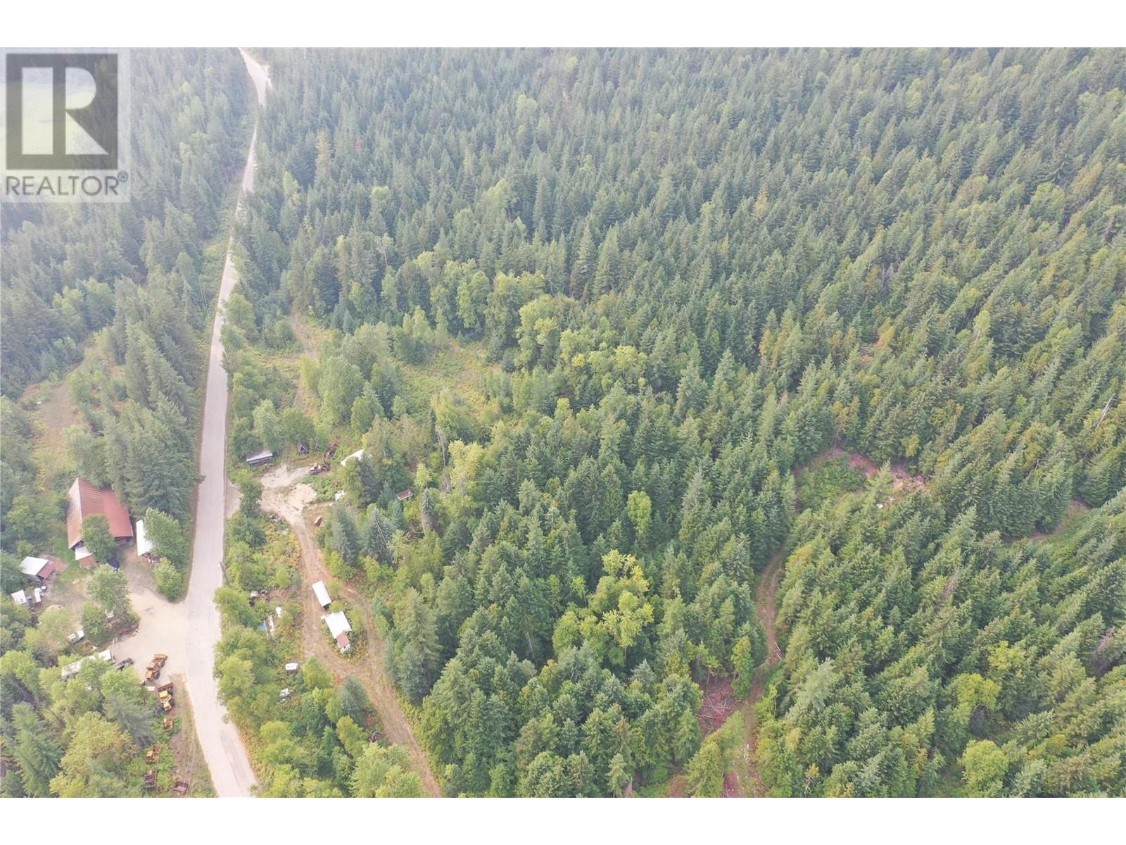 Photo 3 of 5597 Avoca Road, Malakwa BC