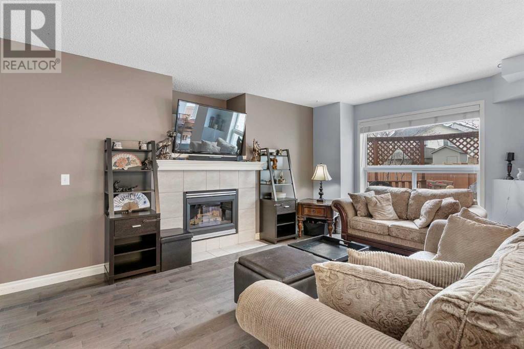 Single Family House for Sale in  Country Hills Place NW Country Hills Calgary 