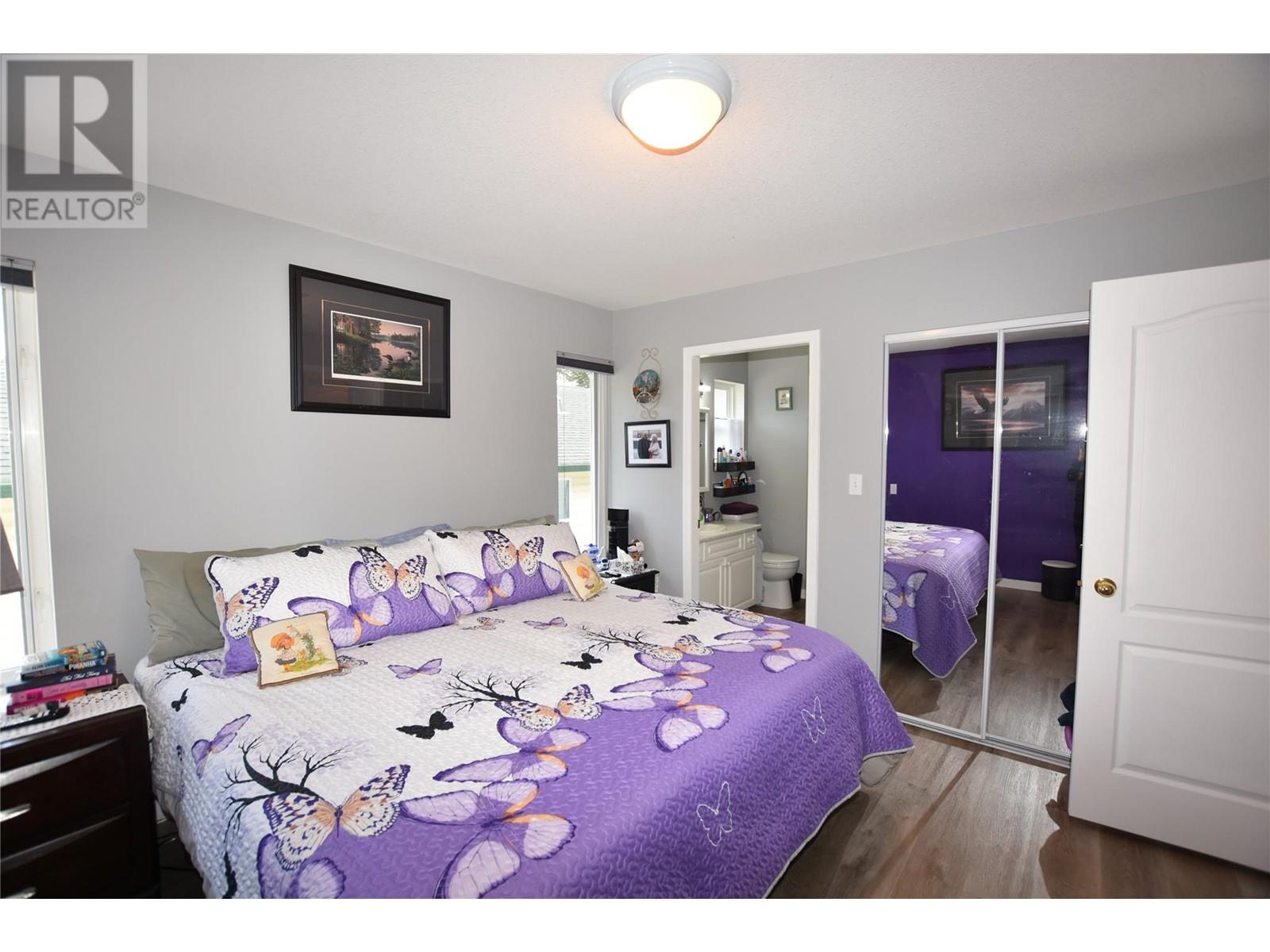  145 Falcon Avenue, Vernon