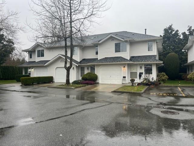 Photo 2 of 27 10130 155 Street, Surrey BC