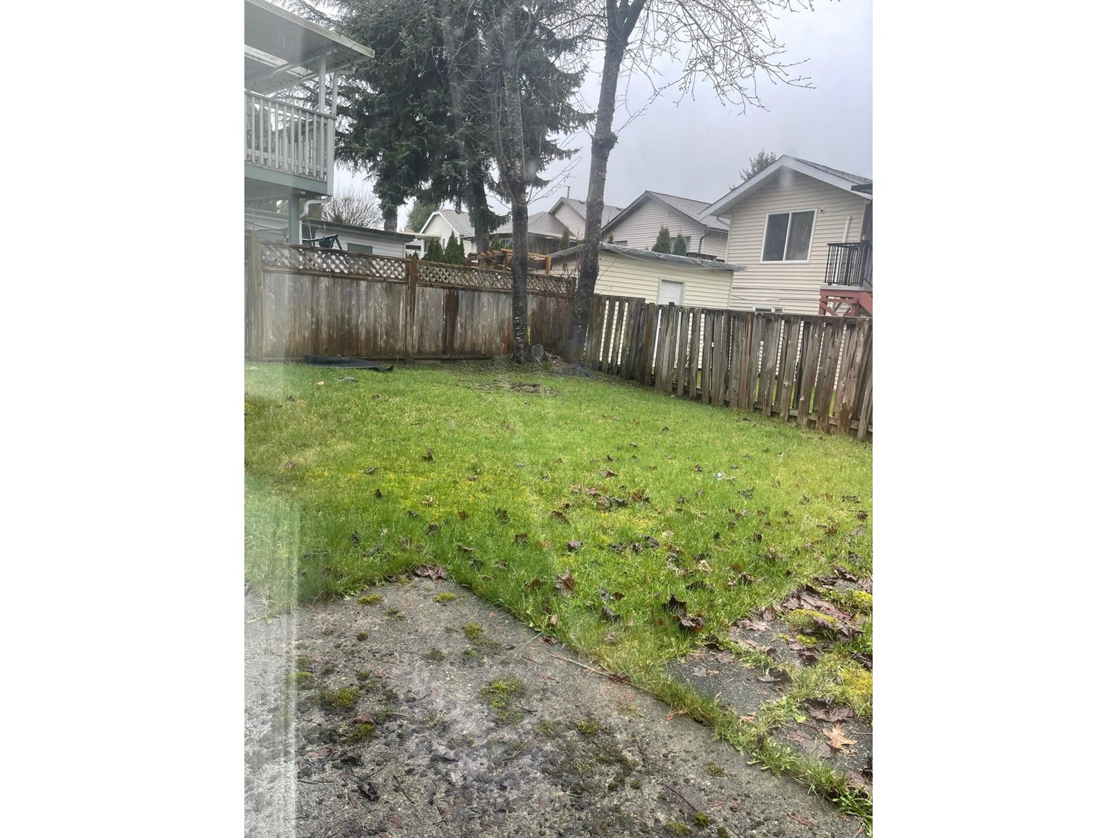 Photo 7 of 15077 98 Avenue, Surrey BC