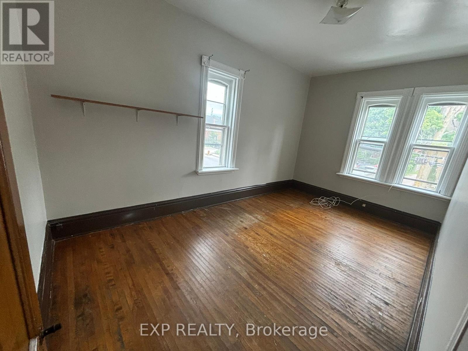 Photo 25 of 204 Raglan Street S, Renfrew ON