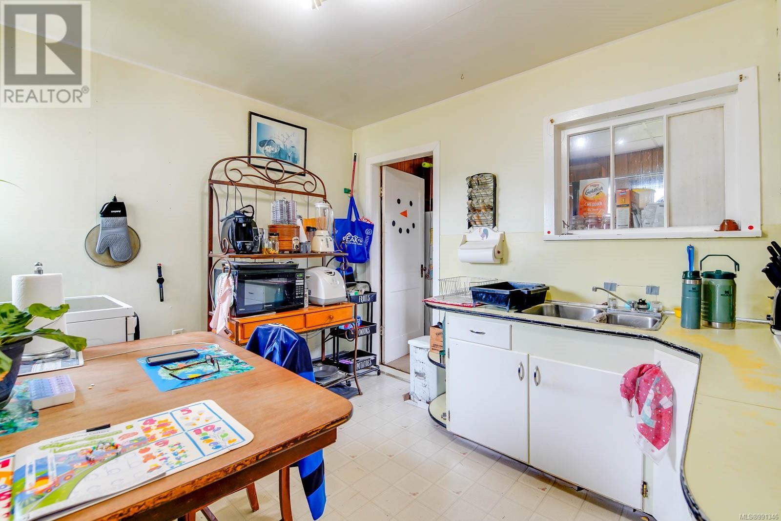 3963 9th Ave, Port Alberni real estate listing 991346