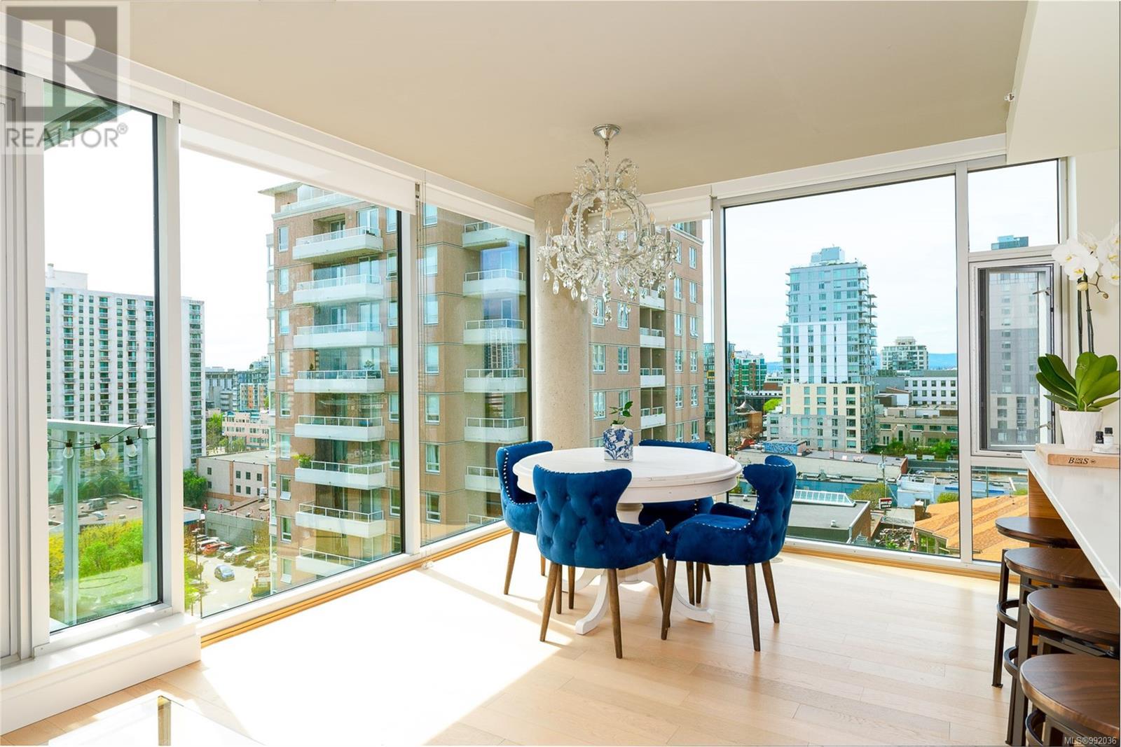 902 989 Johnson Street, Victoria