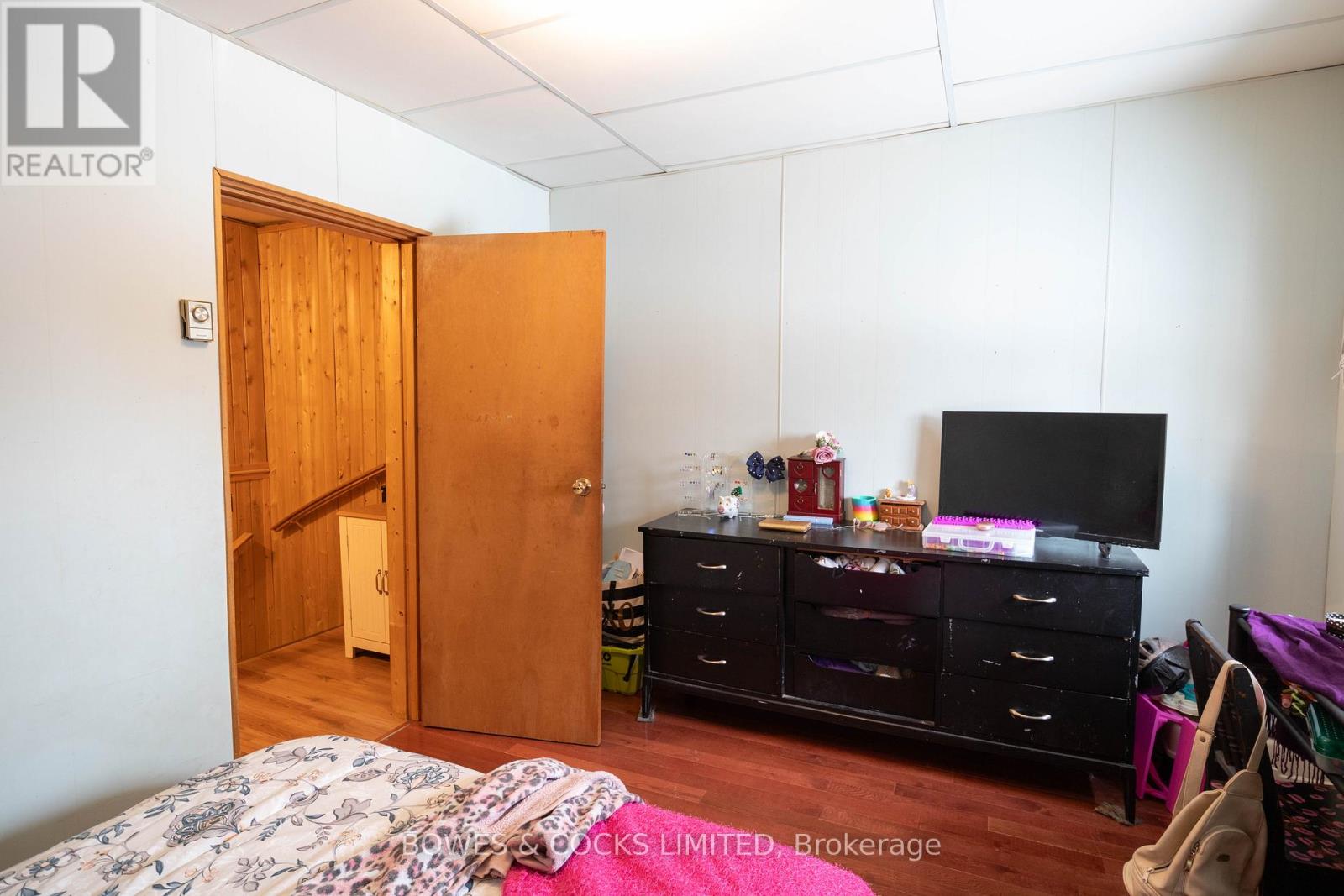 Photo 13 of 5490 Hwy 620, Wollaston ON