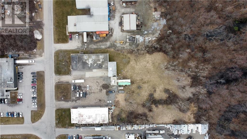 Photo 2 of 5835 Progress Street, Niagara Falls ON