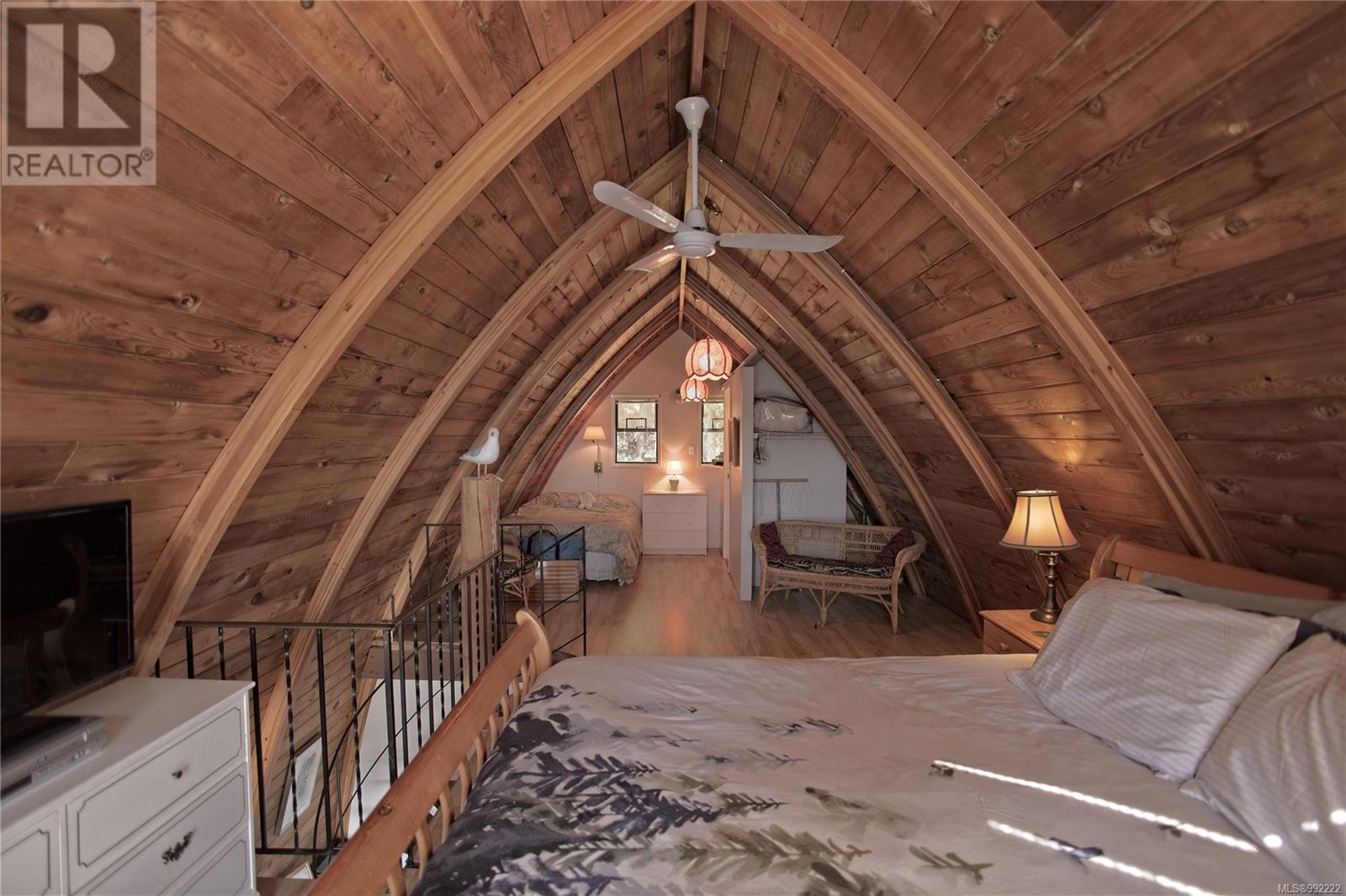 155 Mountain Park Dr, Salt Spring