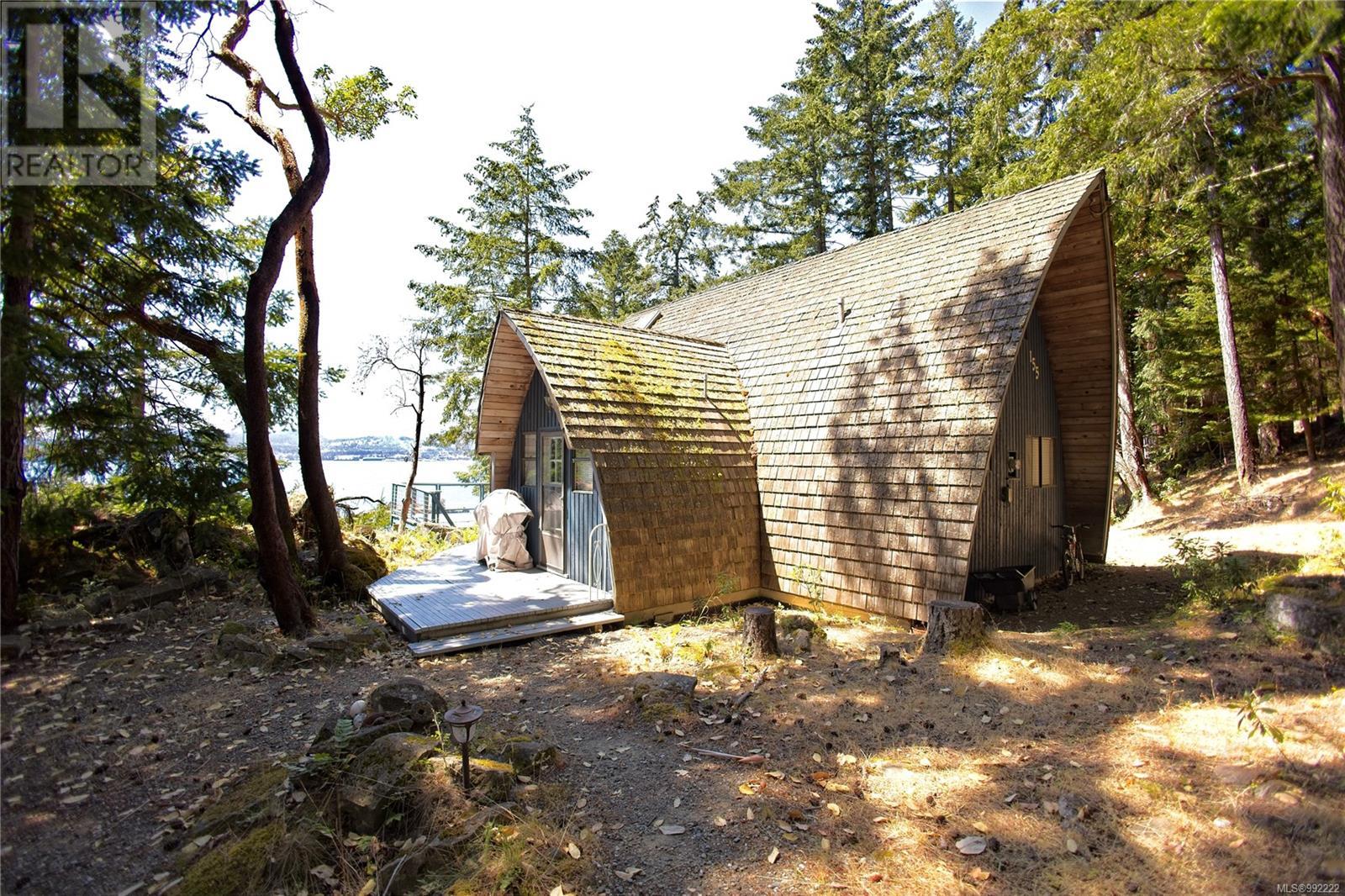 155 Mountain Park Dr, Salt Spring