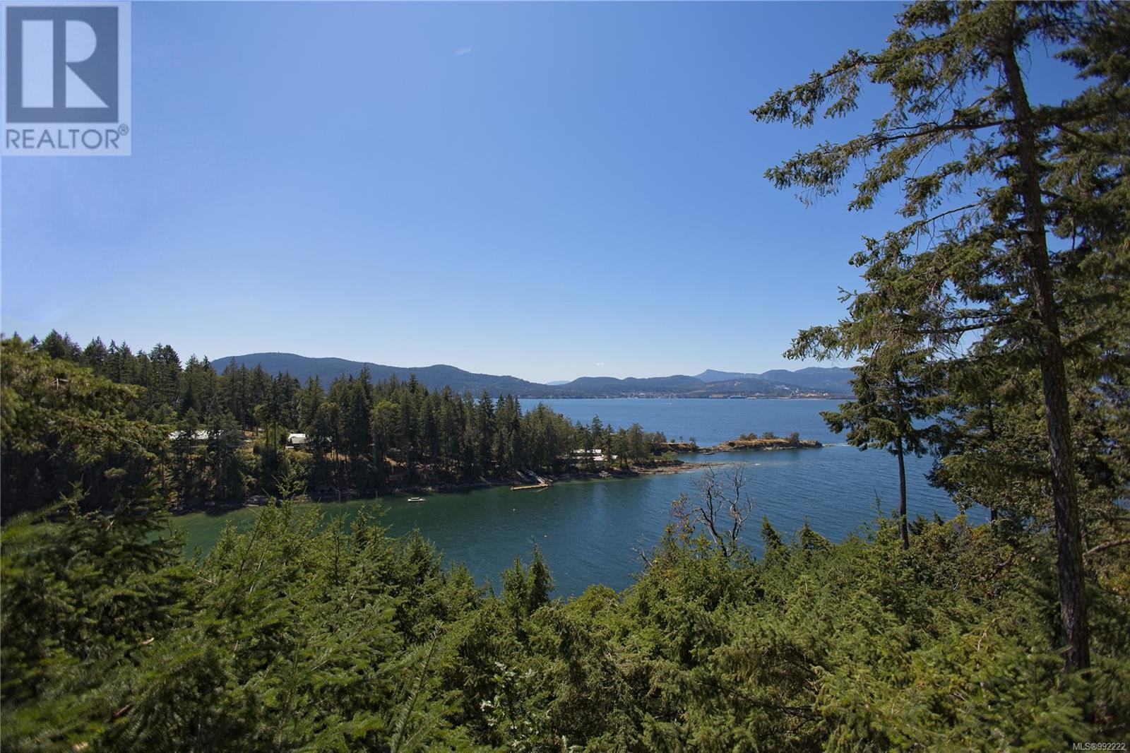 155 Mountain Park Dr, Salt Spring