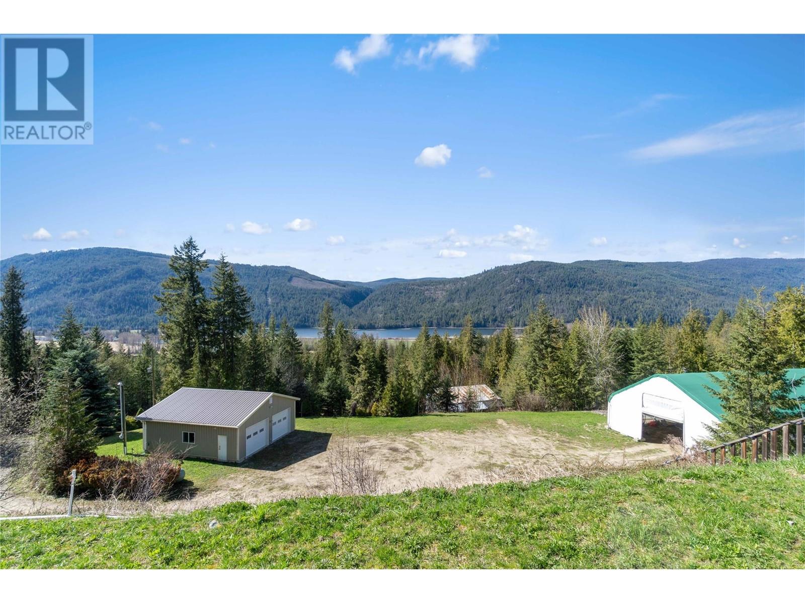  8097 Seed Road, Mara