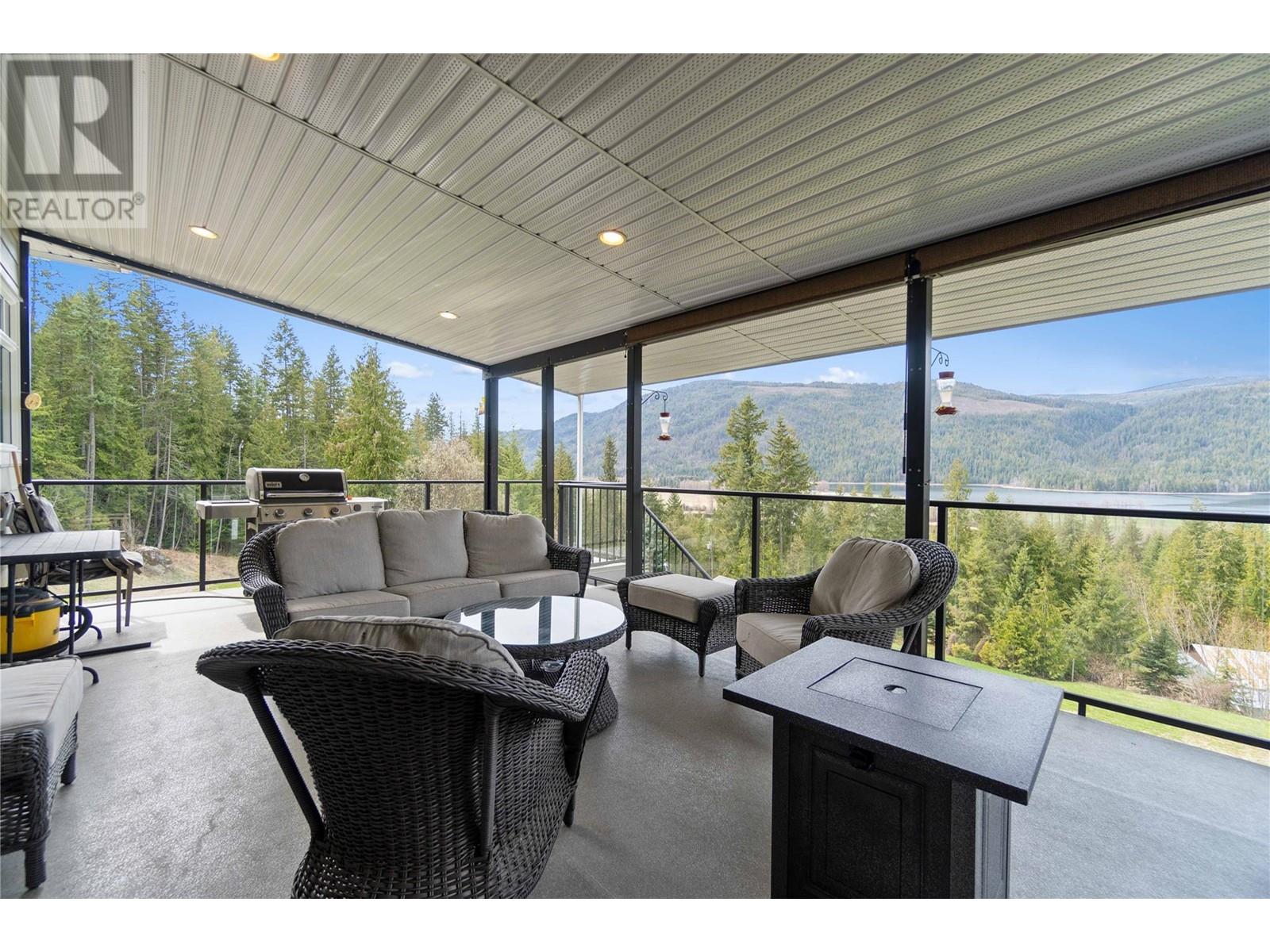  8097 Seed Road, Mara