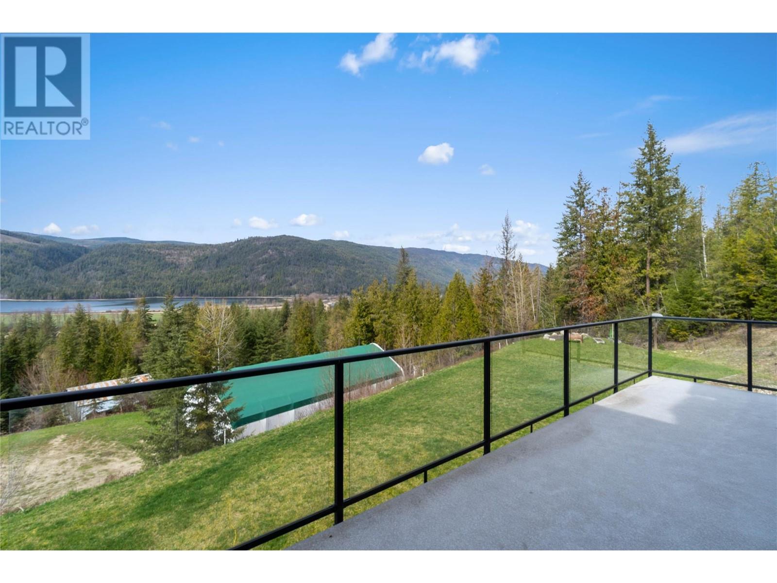  8097 Seed Road, Mara
