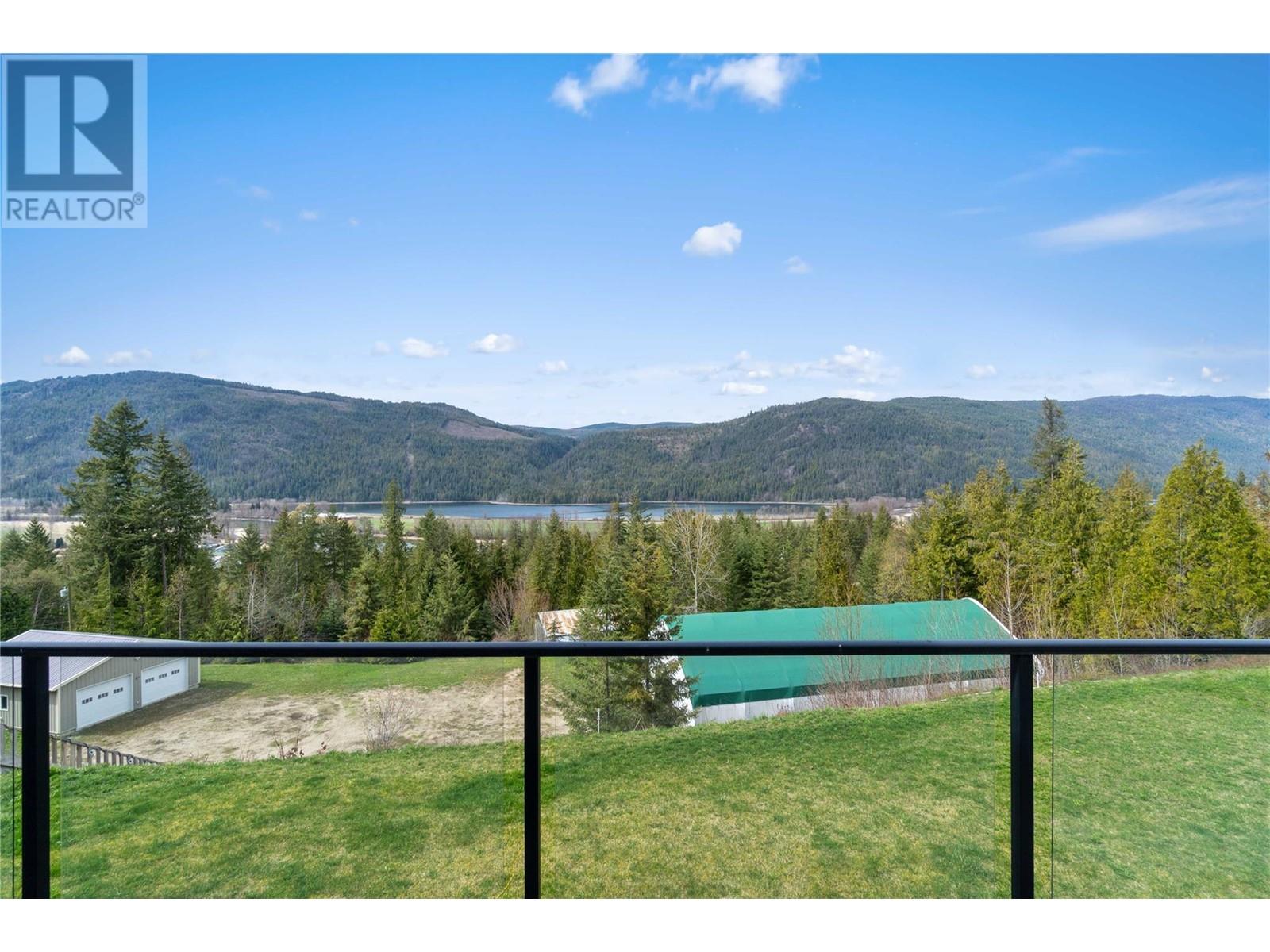  8097 Seed Road, Mara