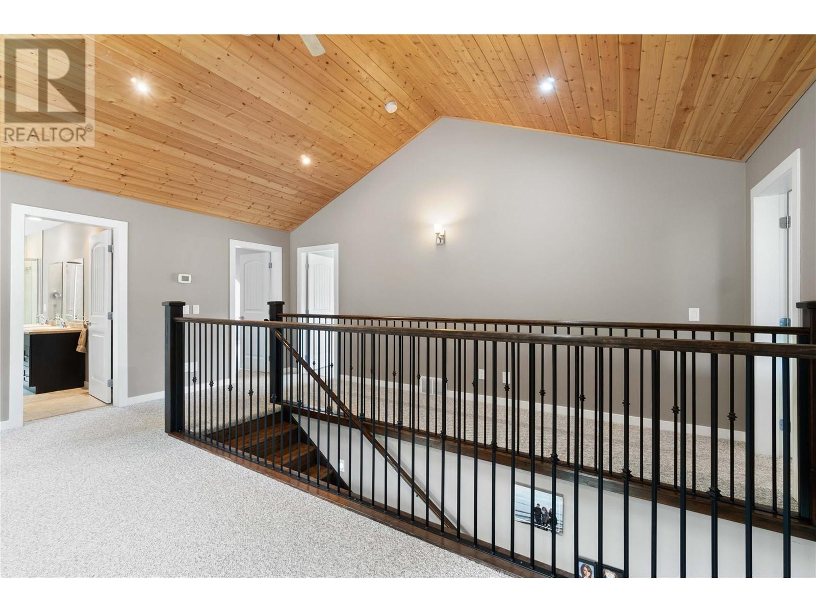  8097 Seed Road, Mara