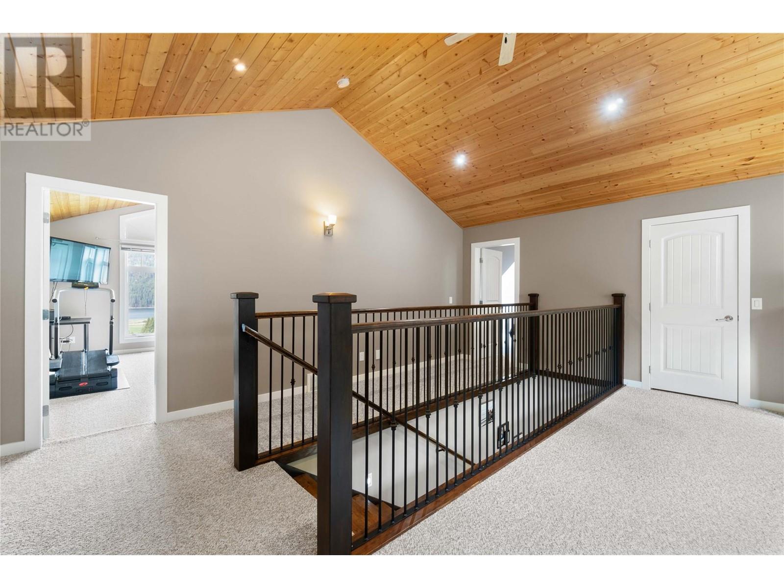  8097 Seed Road, Mara