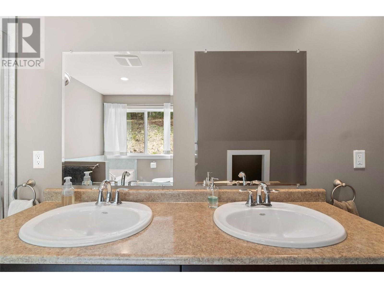  8097 Seed Road, Mara