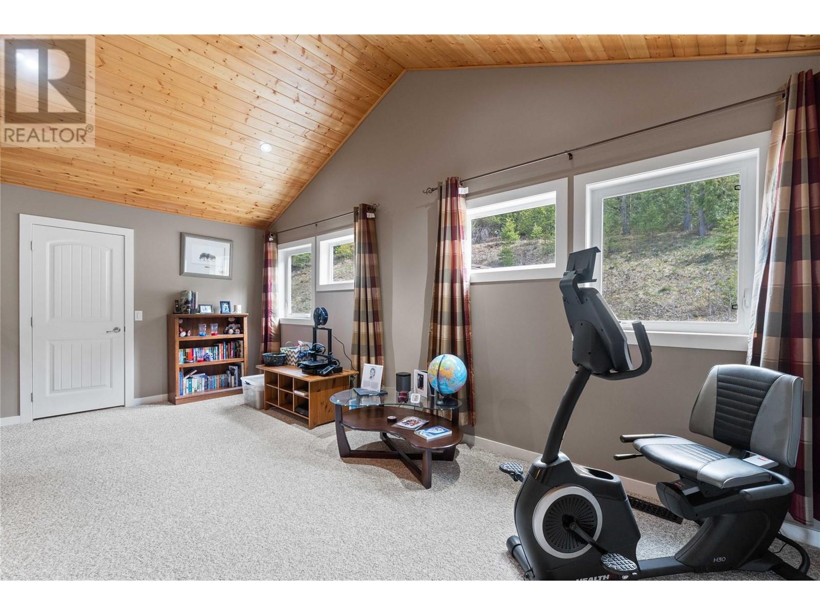  8097 Seed Road, Mara