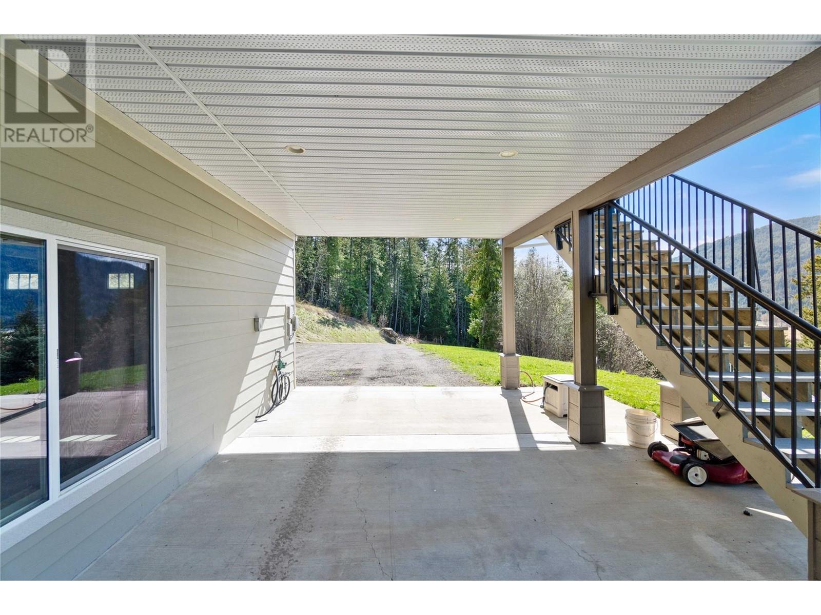  8097 Seed Road, Mara