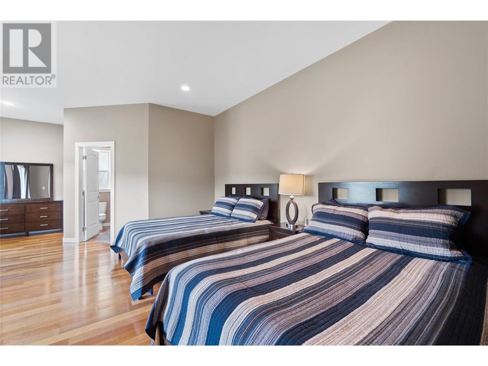  8097 Seed Road, Mara