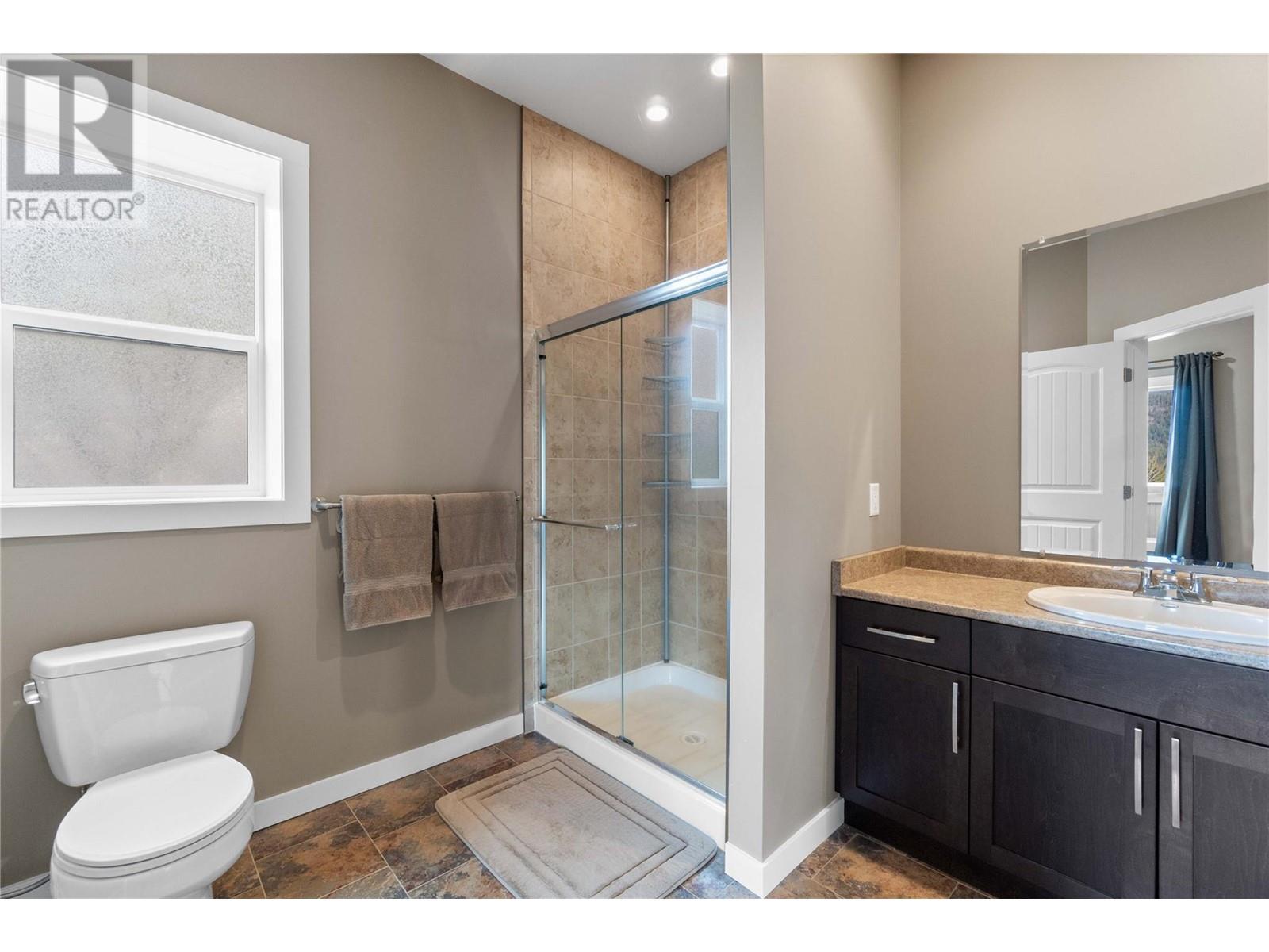8097 Seed Road, Mara