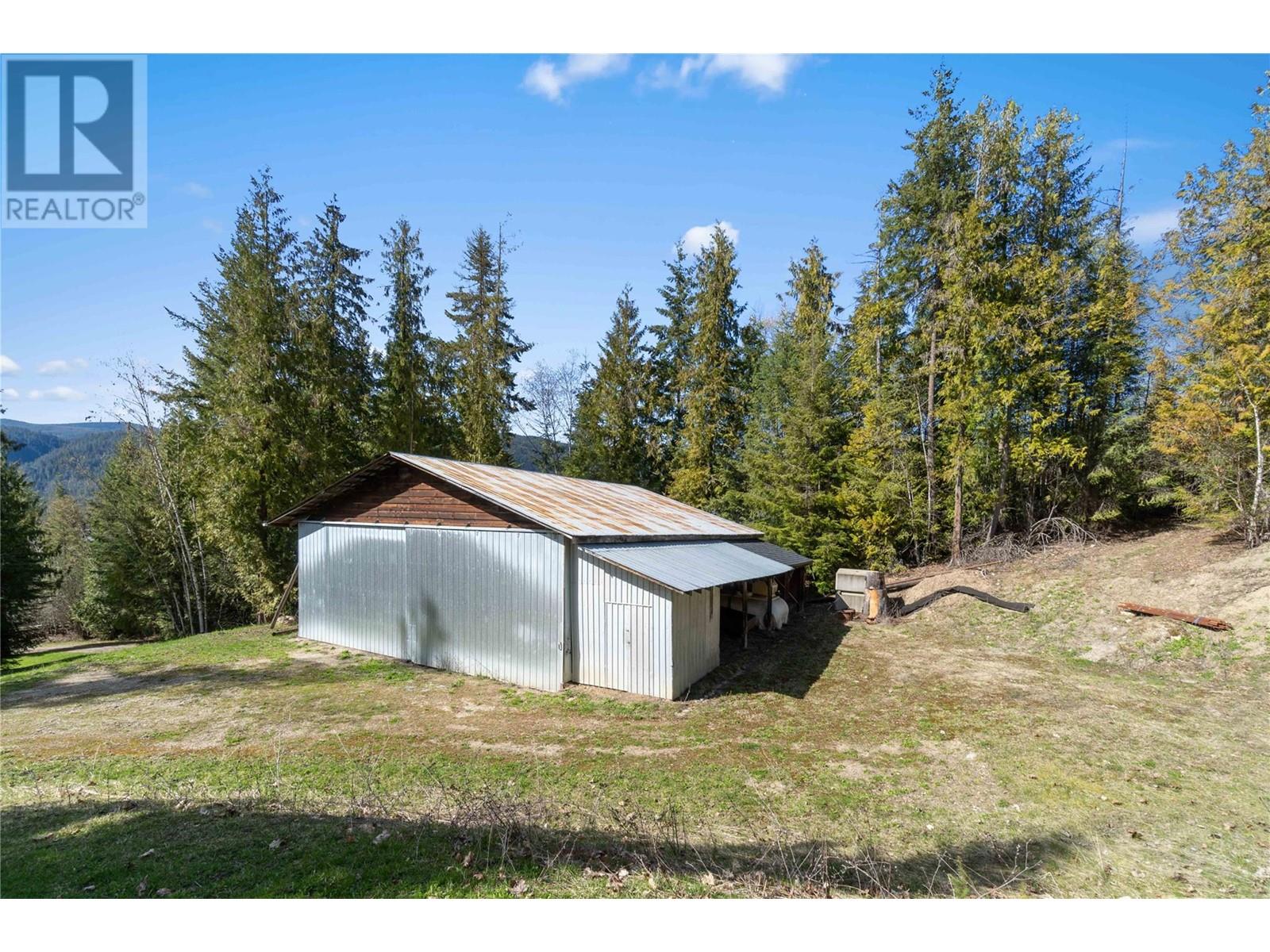  8097 Seed Road, Mara