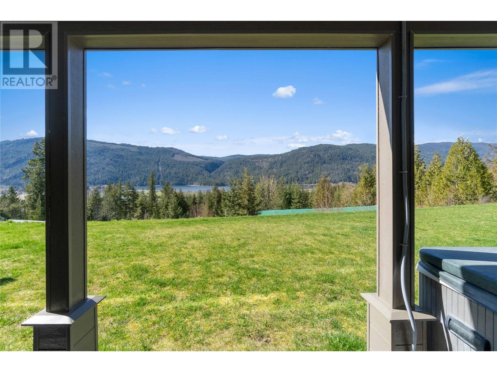  8097 Seed Road, Mara