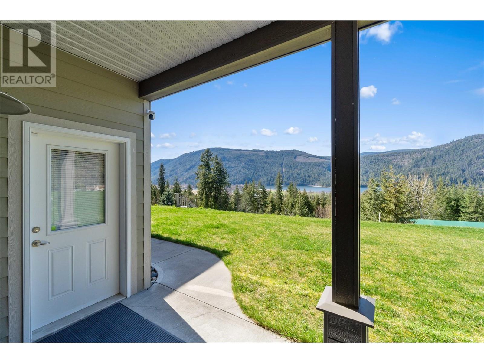  8097 Seed Road, Mara