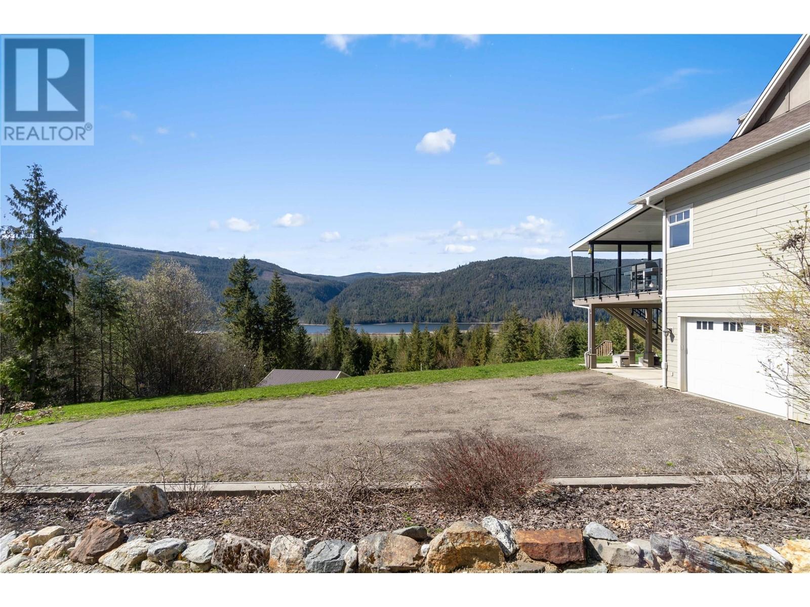  8097 Seed Road, Mara