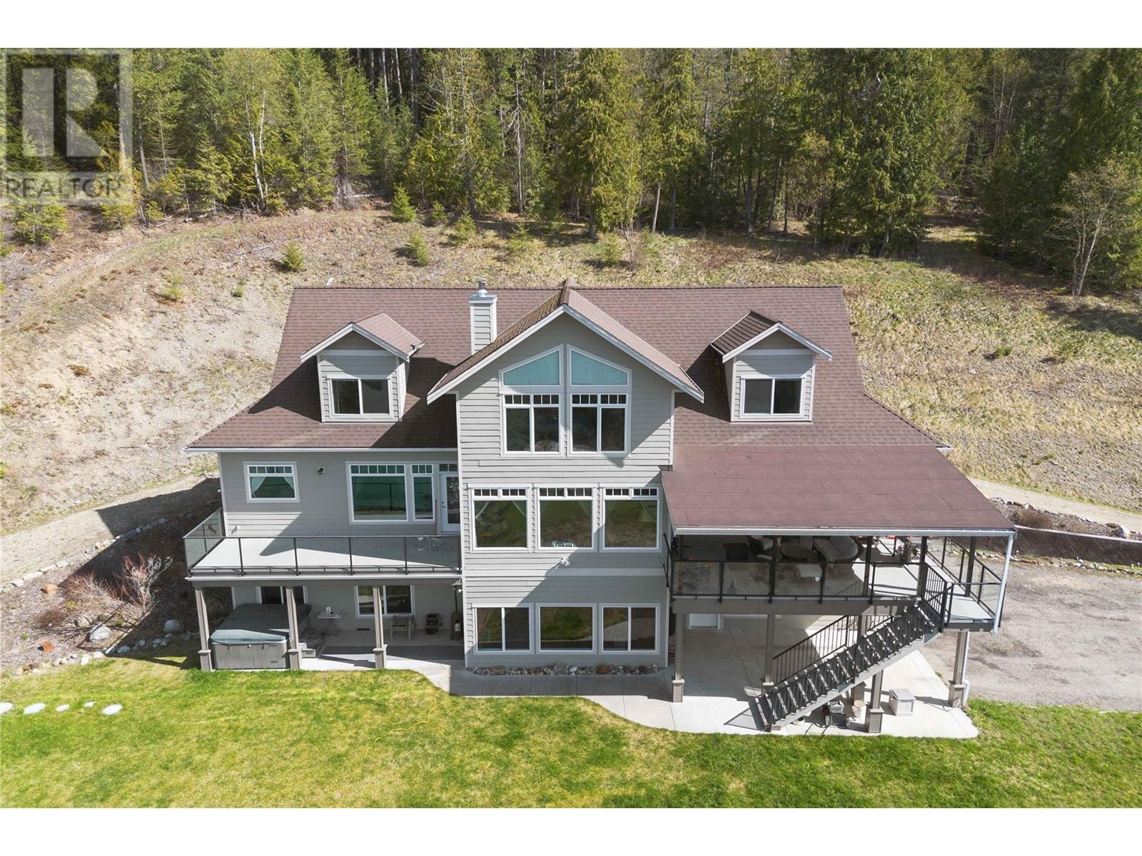  8097 Seed Road, Mara