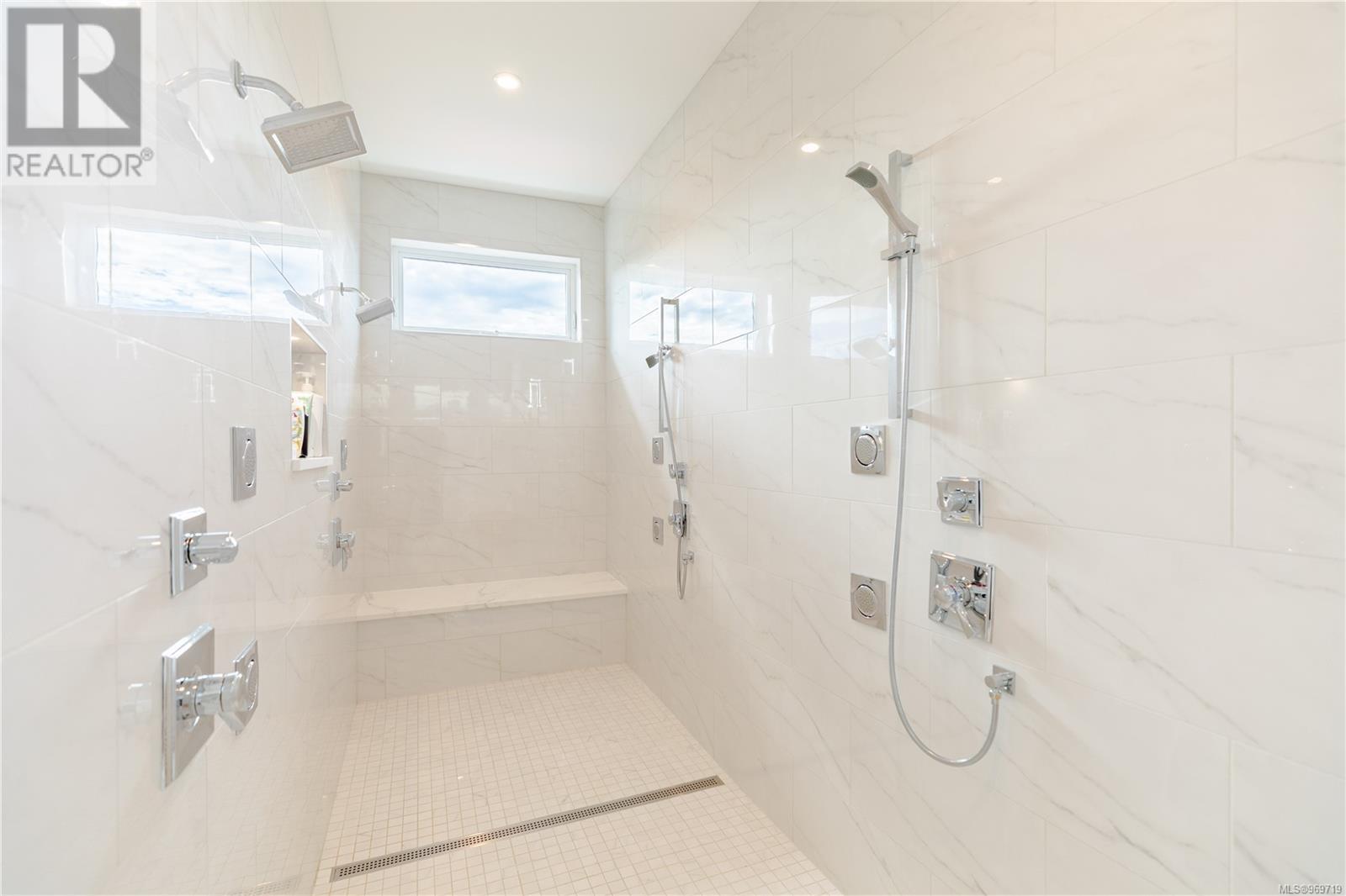 2230 Compass Pointe Pl, Langford real estate listing 969719