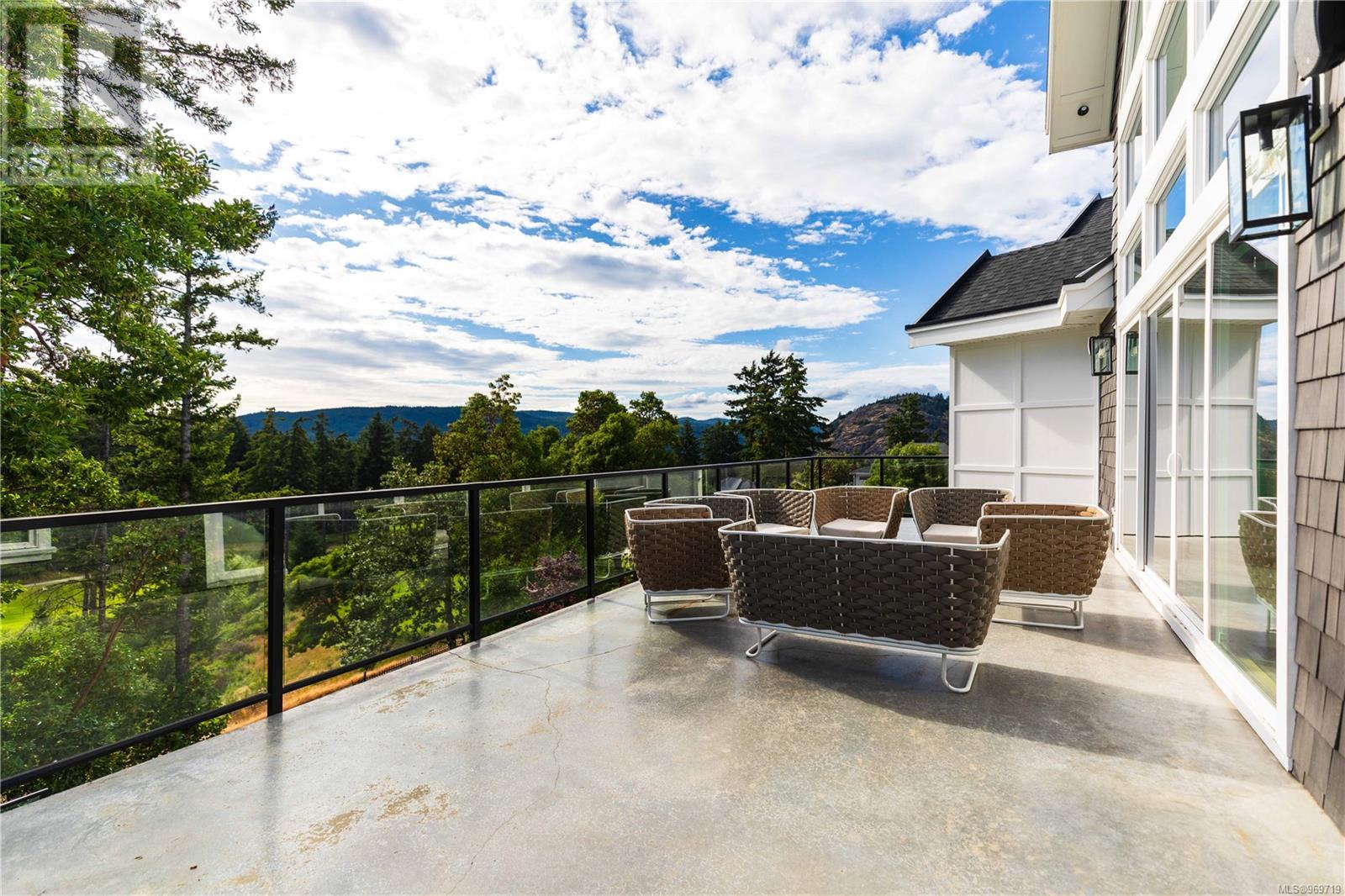 2230 Compass Pointe Pl, Langford real estate listing 969719