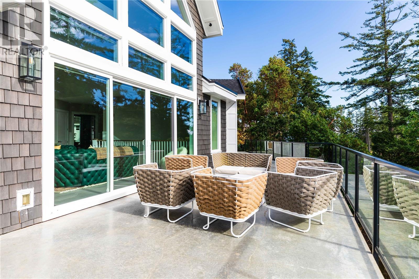 2230 Compass Pointe Pl, Langford real estate listing 969719
