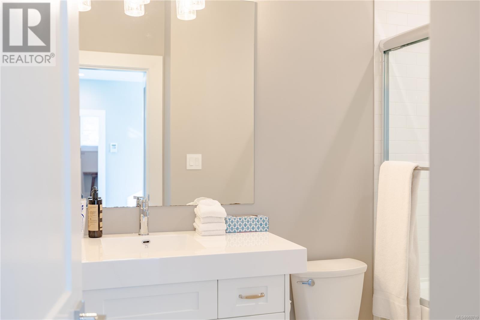 2230 Compass Pointe Pl, Langford real estate listing 969719