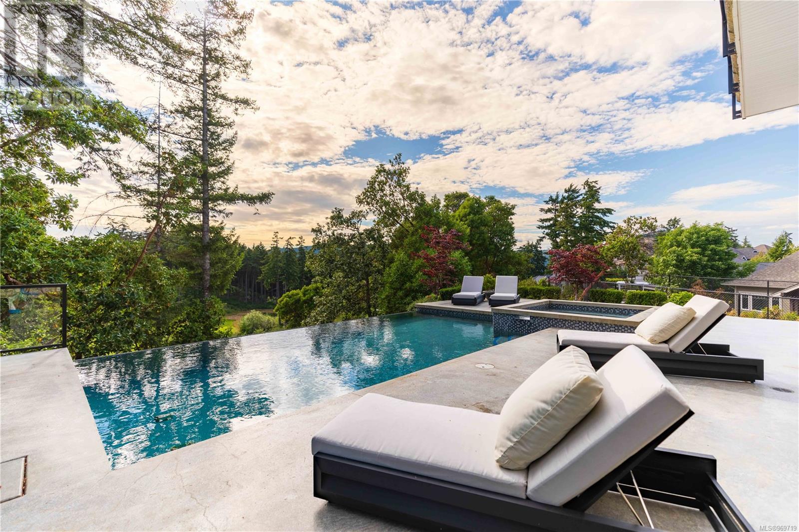 2230 Compass Pointe Pl, Langford real estate listing 969719