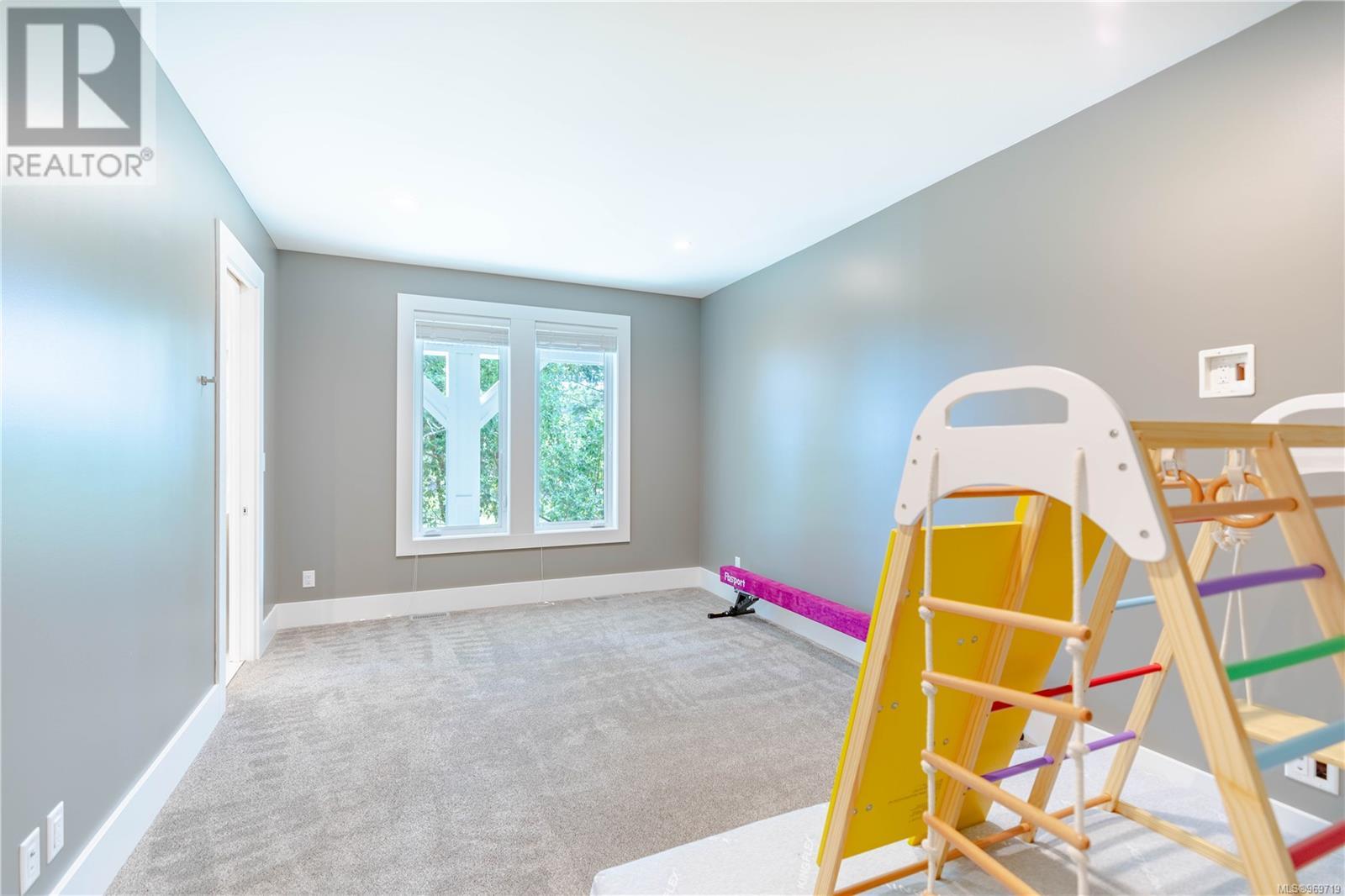 2230 Compass Pointe Pl, Langford real estate listing 969719