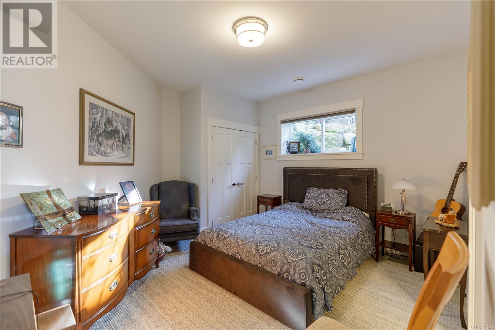 7420 Thornton Hts, Sooke
