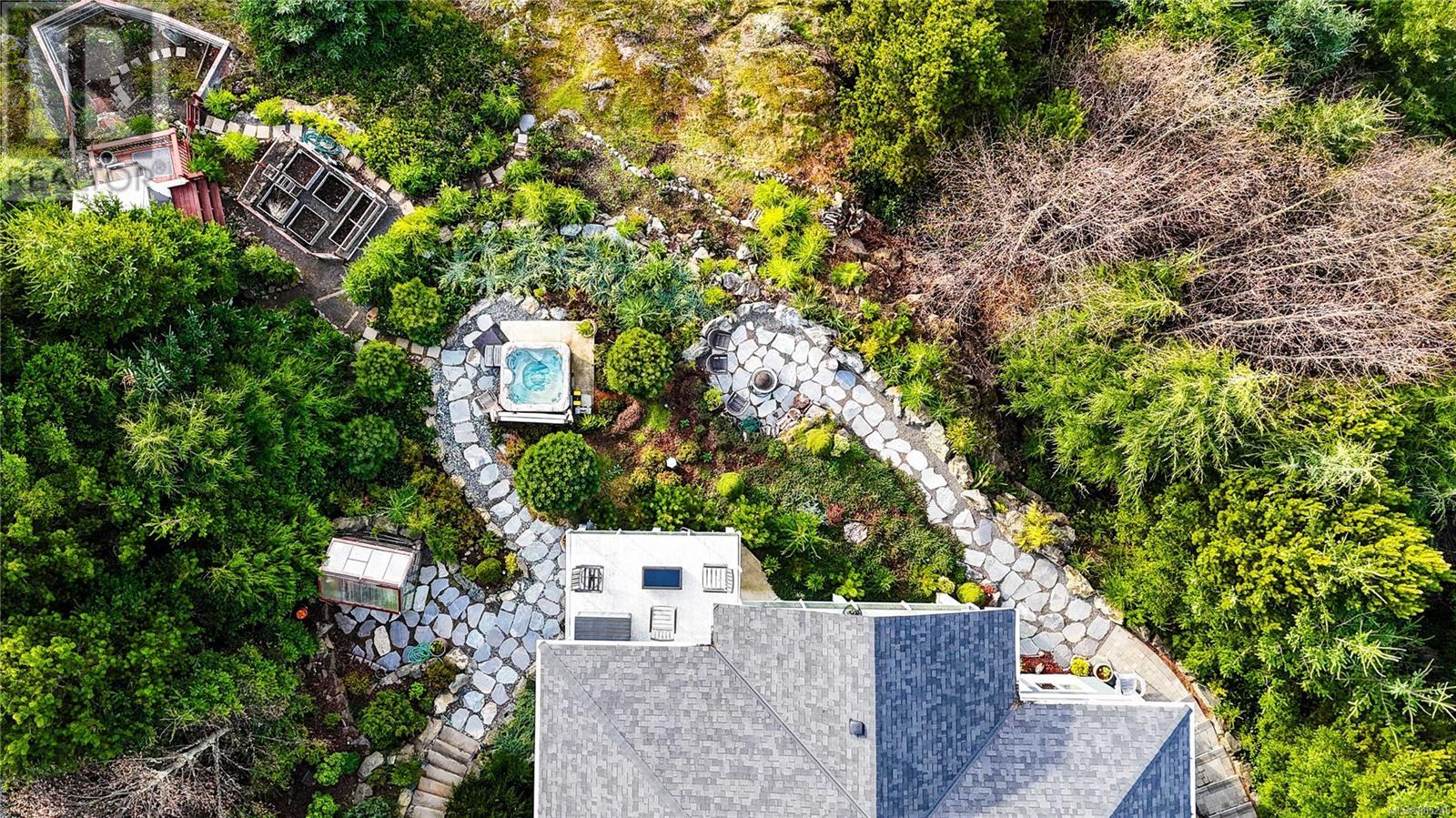7420 Thornton Hts, Sooke