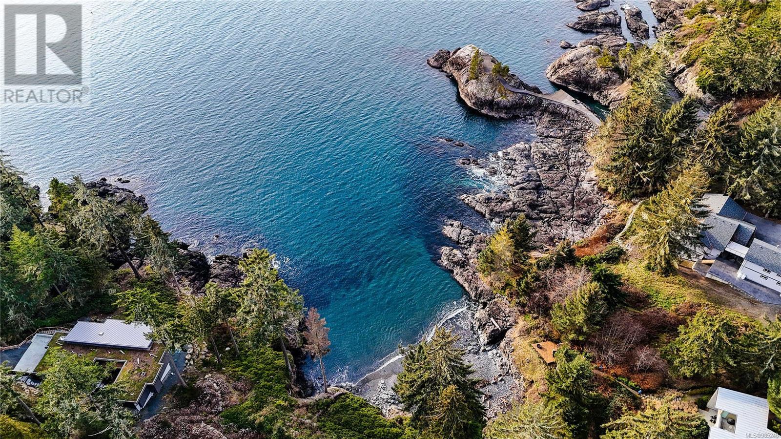7420 Thornton Hts, Sooke