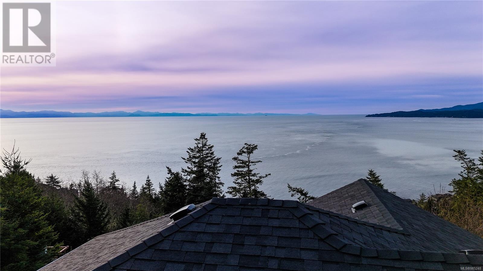 7420 Thornton Hts, Sooke
