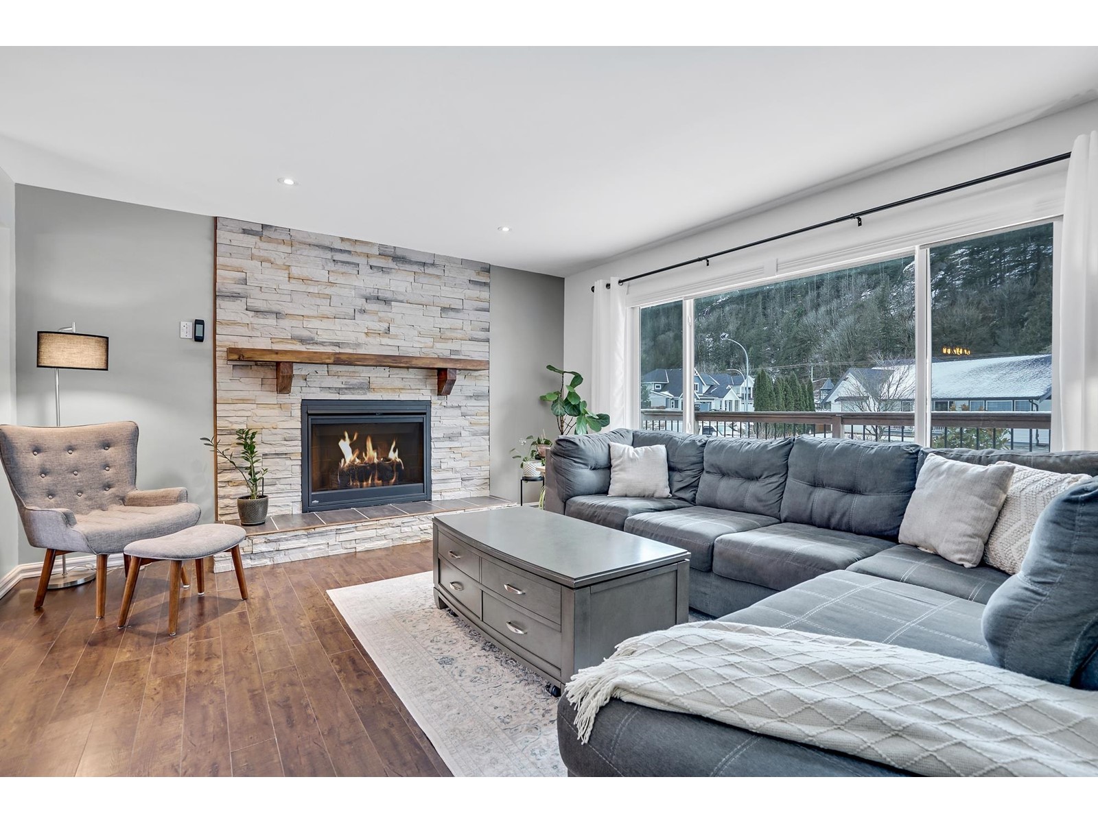 841 ANGUS PLACE, Harrison Hot Springs, Harrison Hot Springs