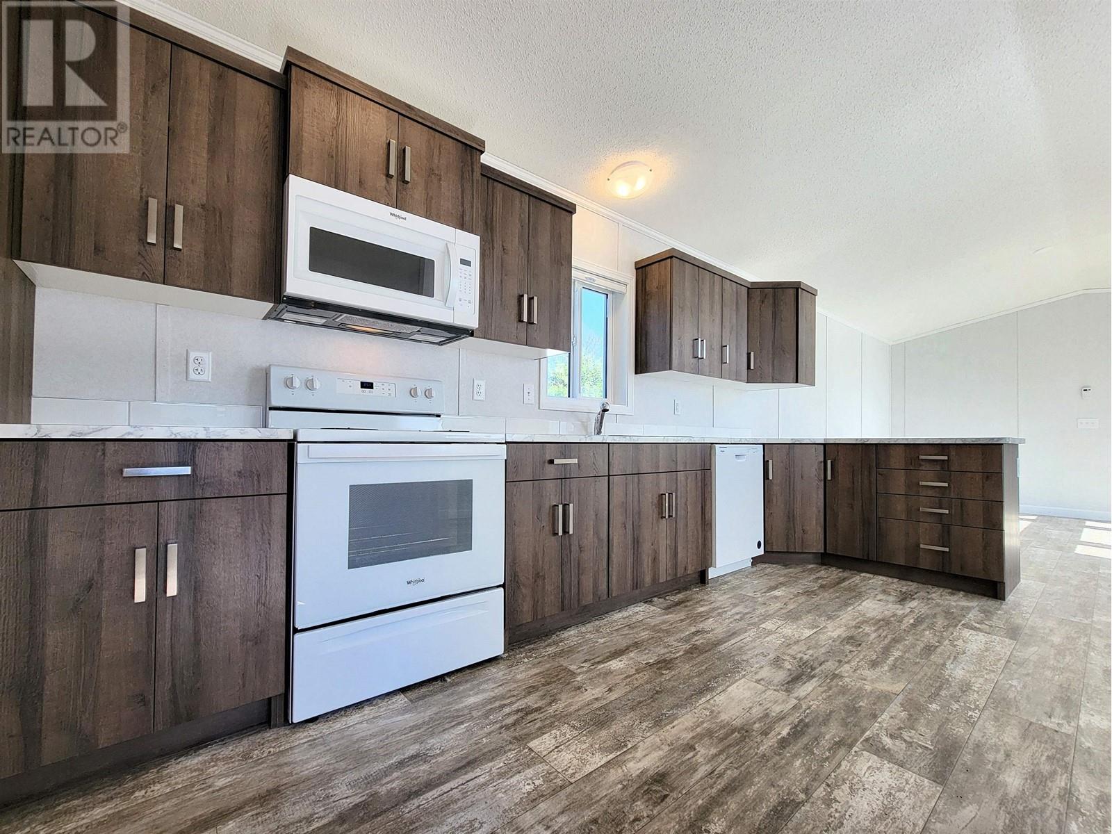 Photo 10 of 80 684 North Fraser Road, Quesnel BC
