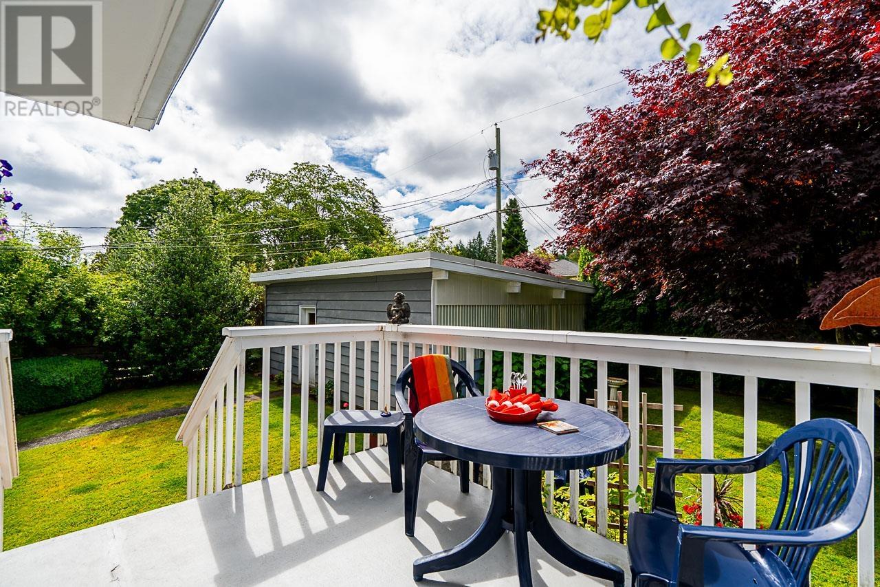Photo 24 of 4930 Queensland Road, Vancouver BC