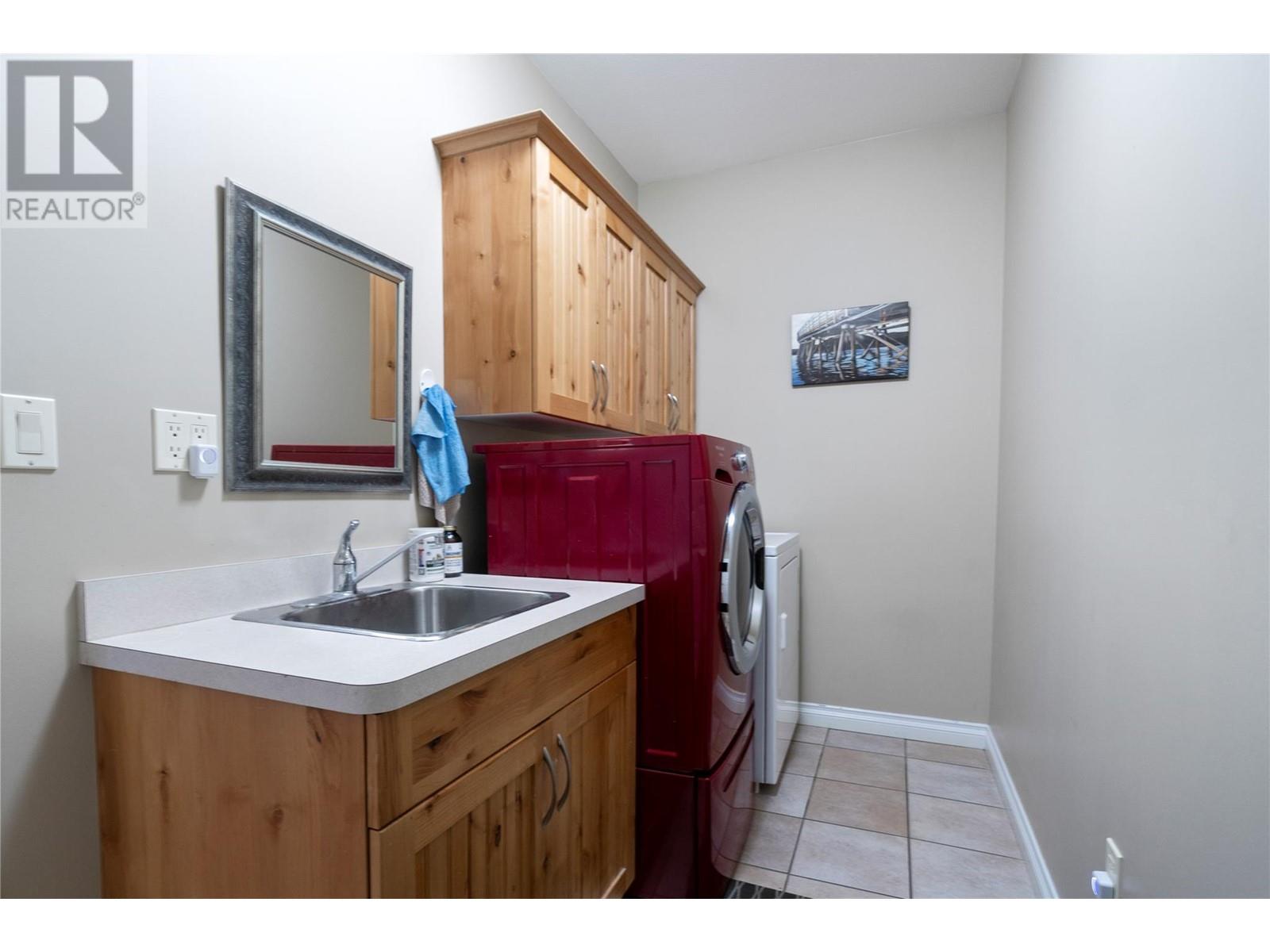 Photo 21 of 441 20 Street Ne Unit 5, Salmon Arm BC