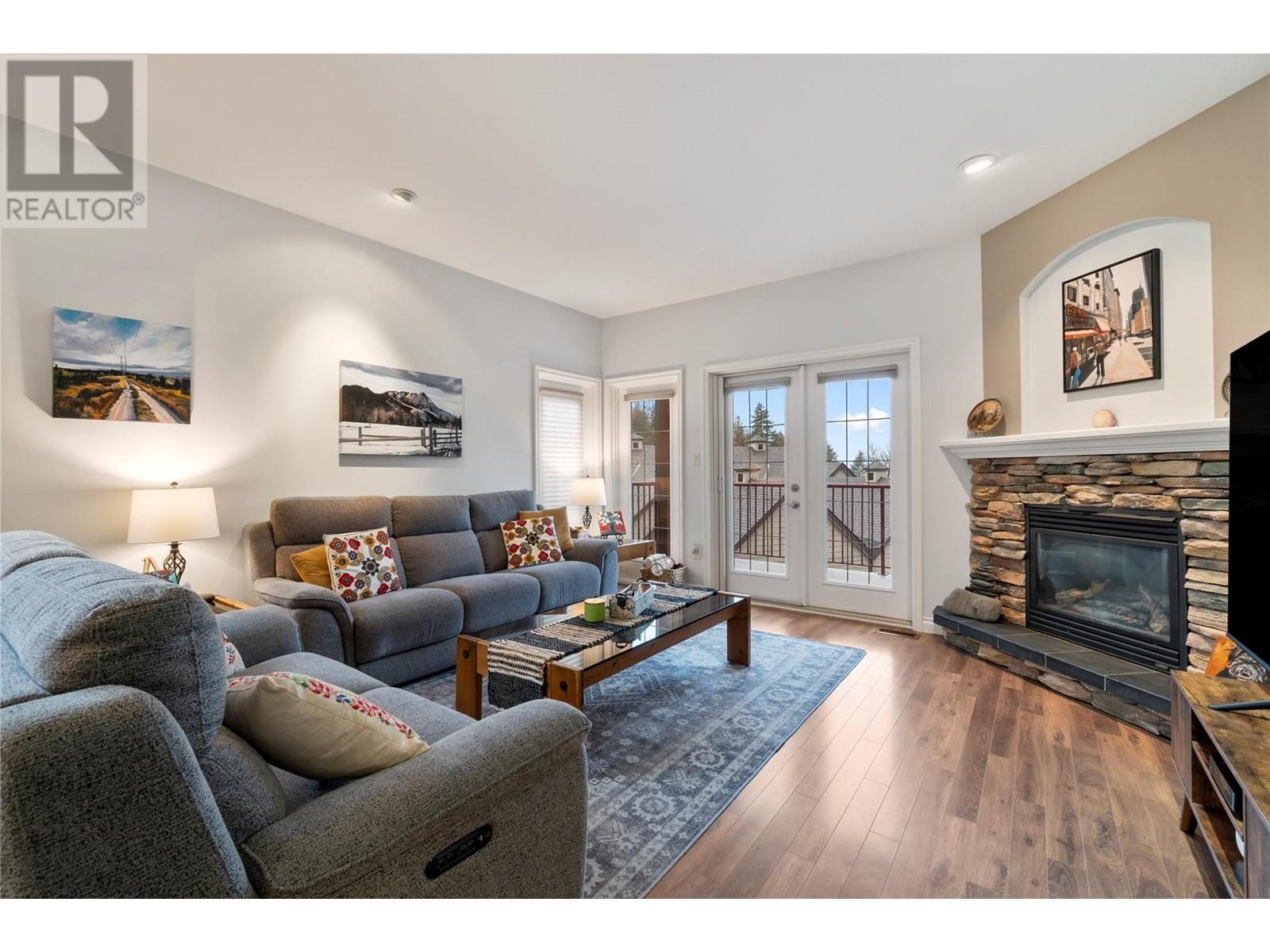 Photo 9 of 441 20 Street Ne Unit 5, Salmon Arm BC