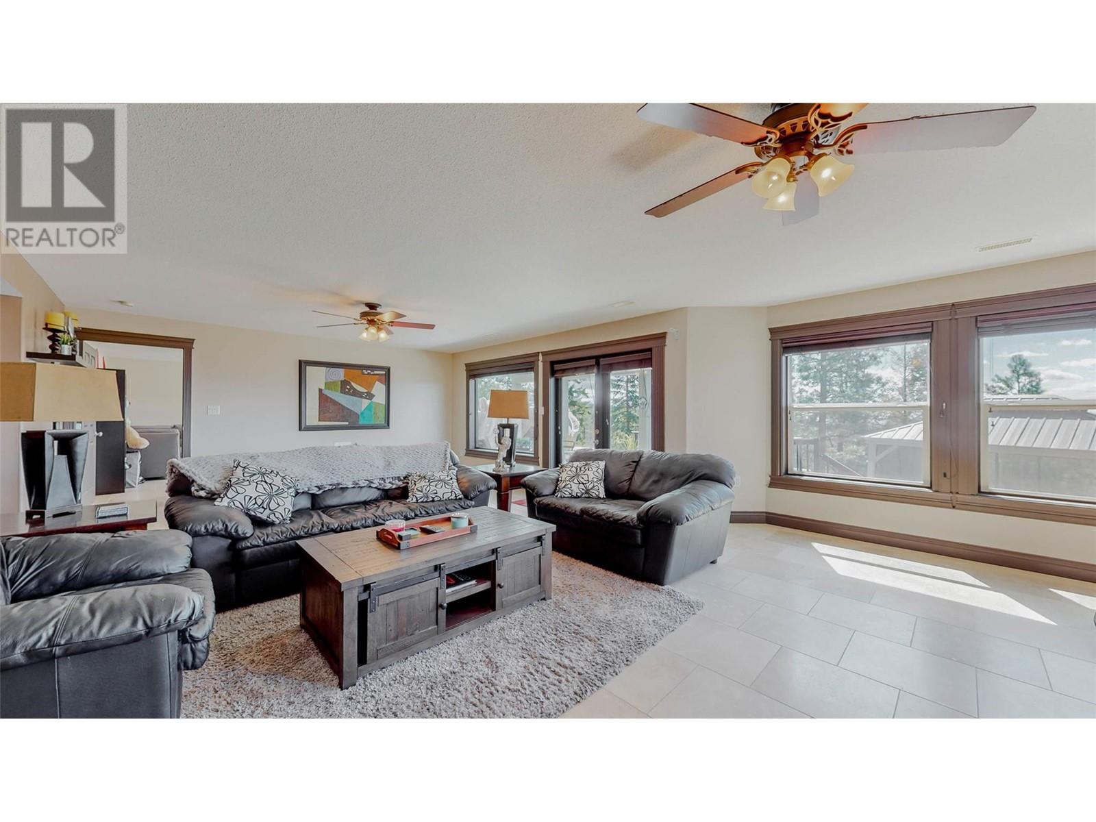 1370 Bullmoose Way, Osoyoos
