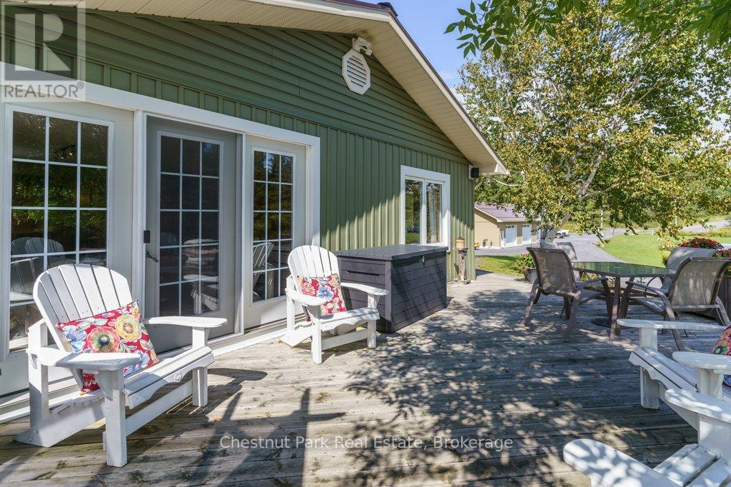 Photo 28 of 143 South Drive S, Huntsville ON