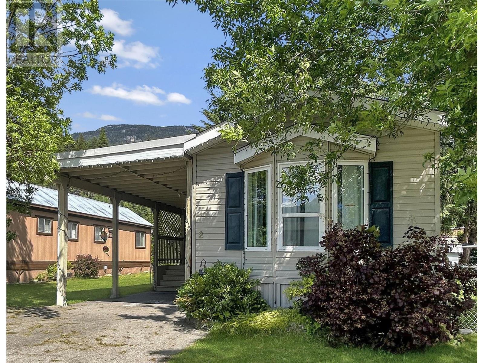 241 23 Highway N Unit# 2, Revelstoke