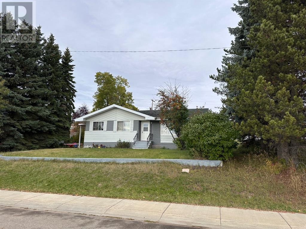 10318 103 Ave, Lac La Biche, Alberta