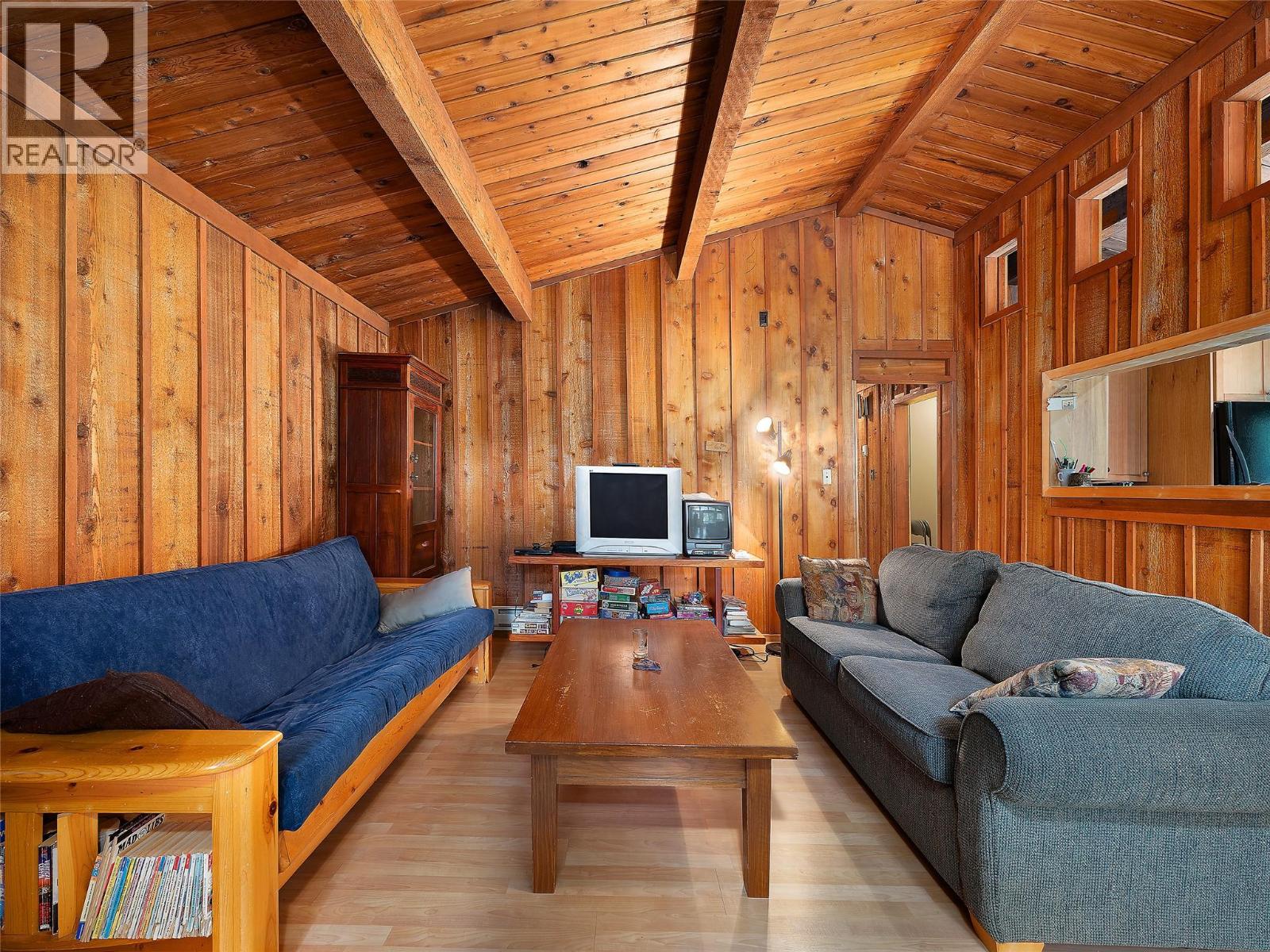  661 Worden Road, Sicamous